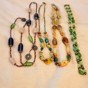 4 Necklaces Vintage
